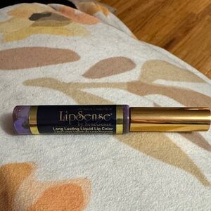 LipSense Long Lasting Liquid Lip Color - Lilac Lacquer